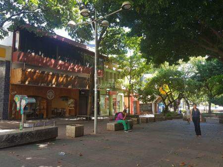Savassi - Prédio comercial à venda na Anuar Donato : 